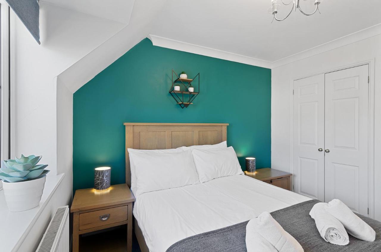 4Br Townhouse Wbalcony Free Parking Fast Wi-Fi Villa NWI Buitenkant foto
